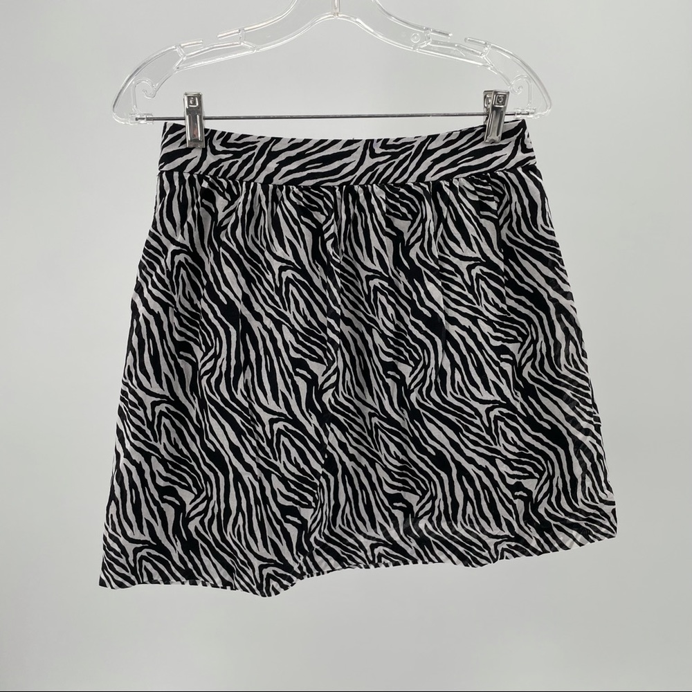 Banana Republic Woman’s Zebra Print Skirt